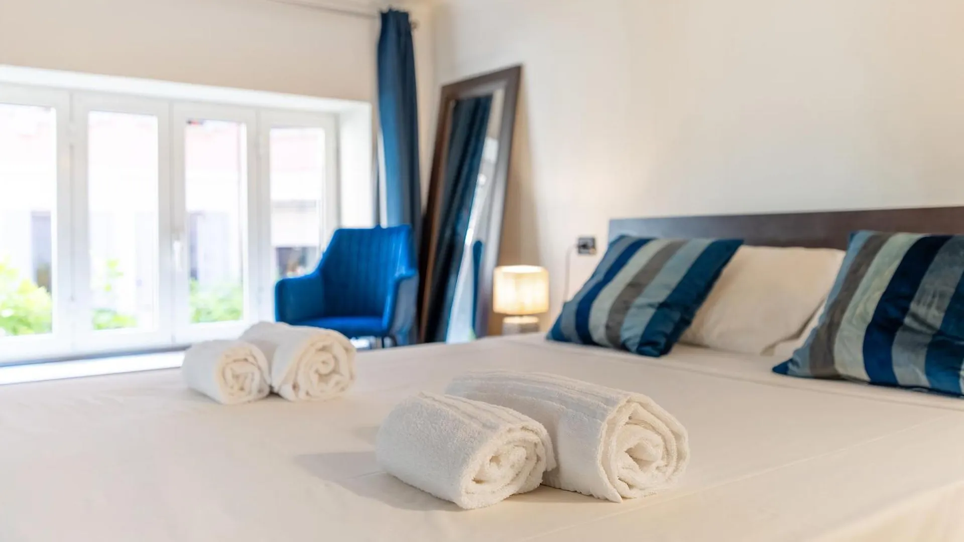 شقة Milano Wellness Suite - Spa, Sauna & Gym Experience